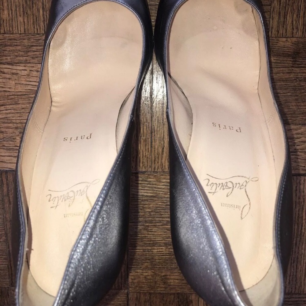 Christian Louboutin Silver Fifi Pumps 40 - Picture 8 of 12